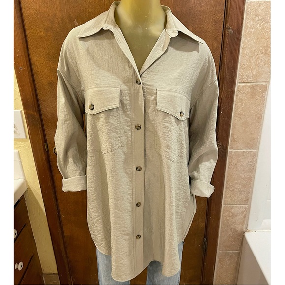 H&M Sage Green Oversized Shirt. NWT size small. - Picture 15 of 16